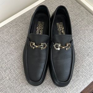 Salvatore Ferragamo | Shoes | Salvatore Ferragamo Delfino  display picture 1